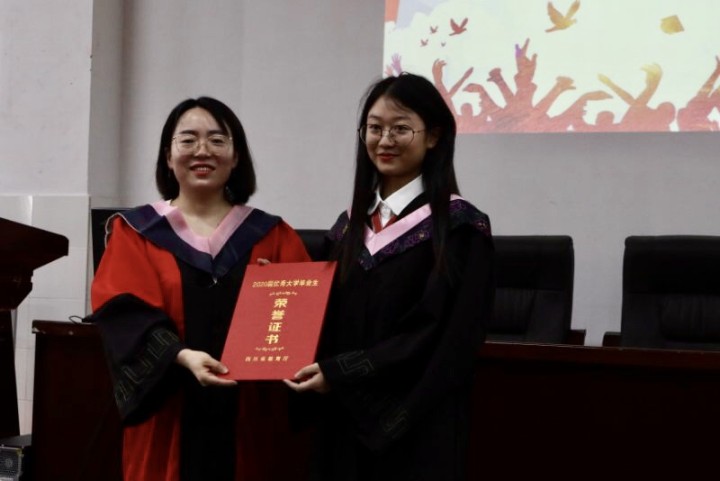 图一.jpg 图一.jpg